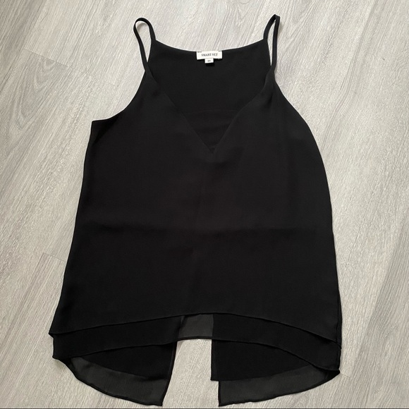 Smart Set Sleeveless Top - Picture 2 of 5